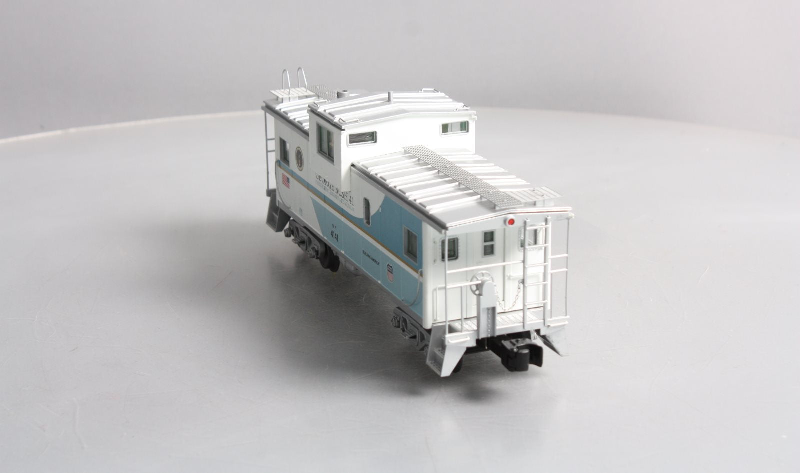 Lionel 6-27660 O George Bush #4141 Extended Vision Caboose