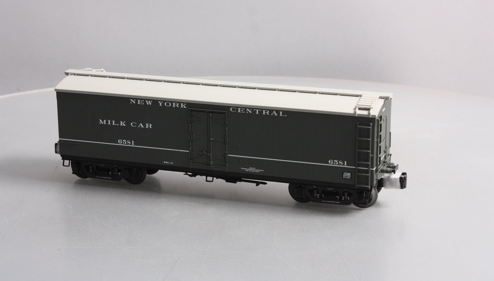 Lionel 6-17349 O Gauge New York Central Woodside Milk Car #6581 LN/Box