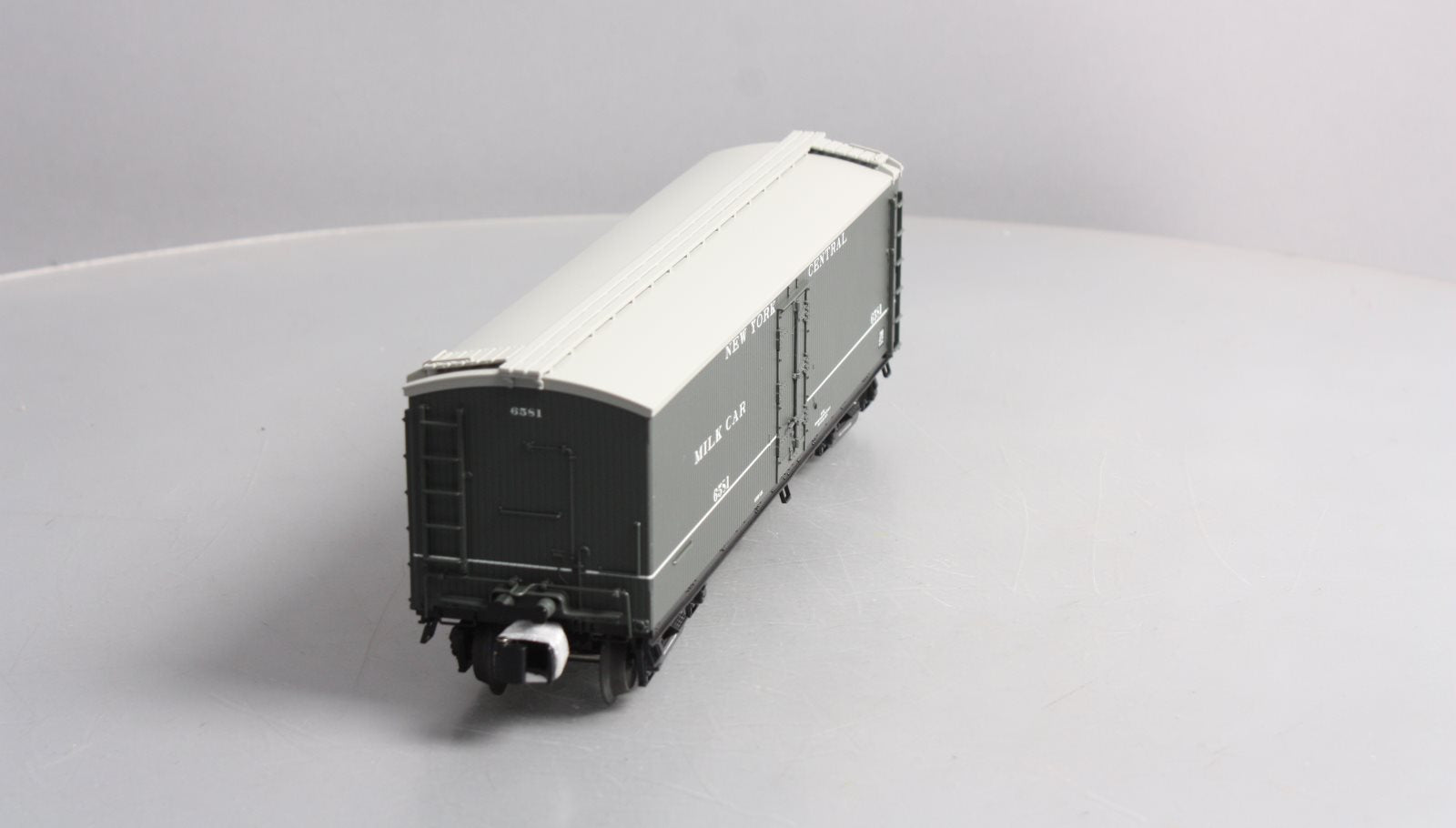 Lionel 6-17349 O Gauge New York Central Woodside Milk Car #6581 LN/Box