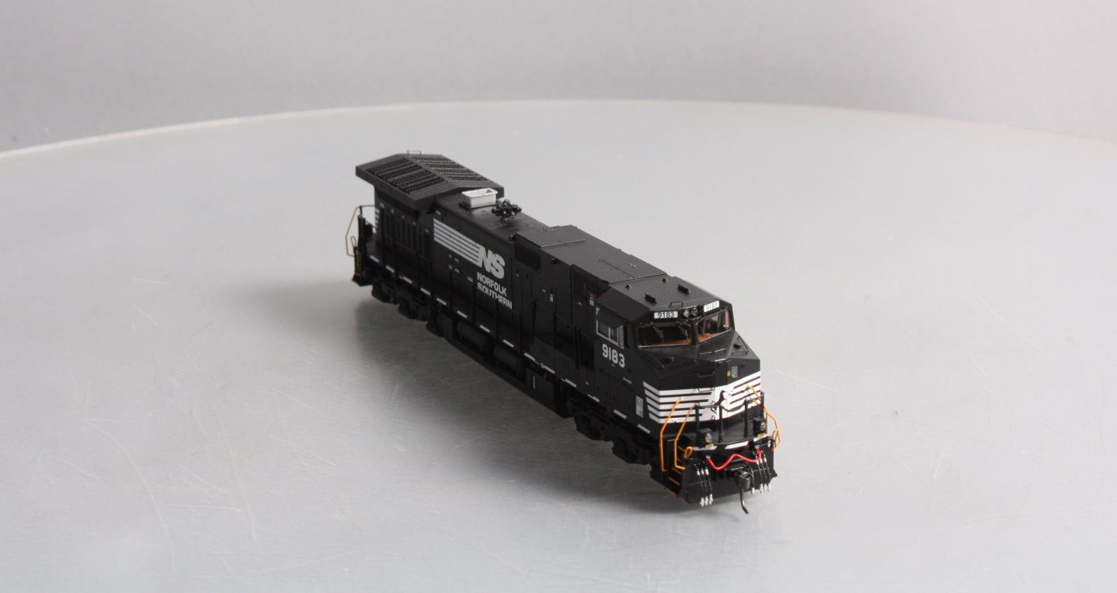 MTH 80-2301-1 HO Norfolk Southern Dash-9 Diesel Engine #9183 with Proto-Sound 3