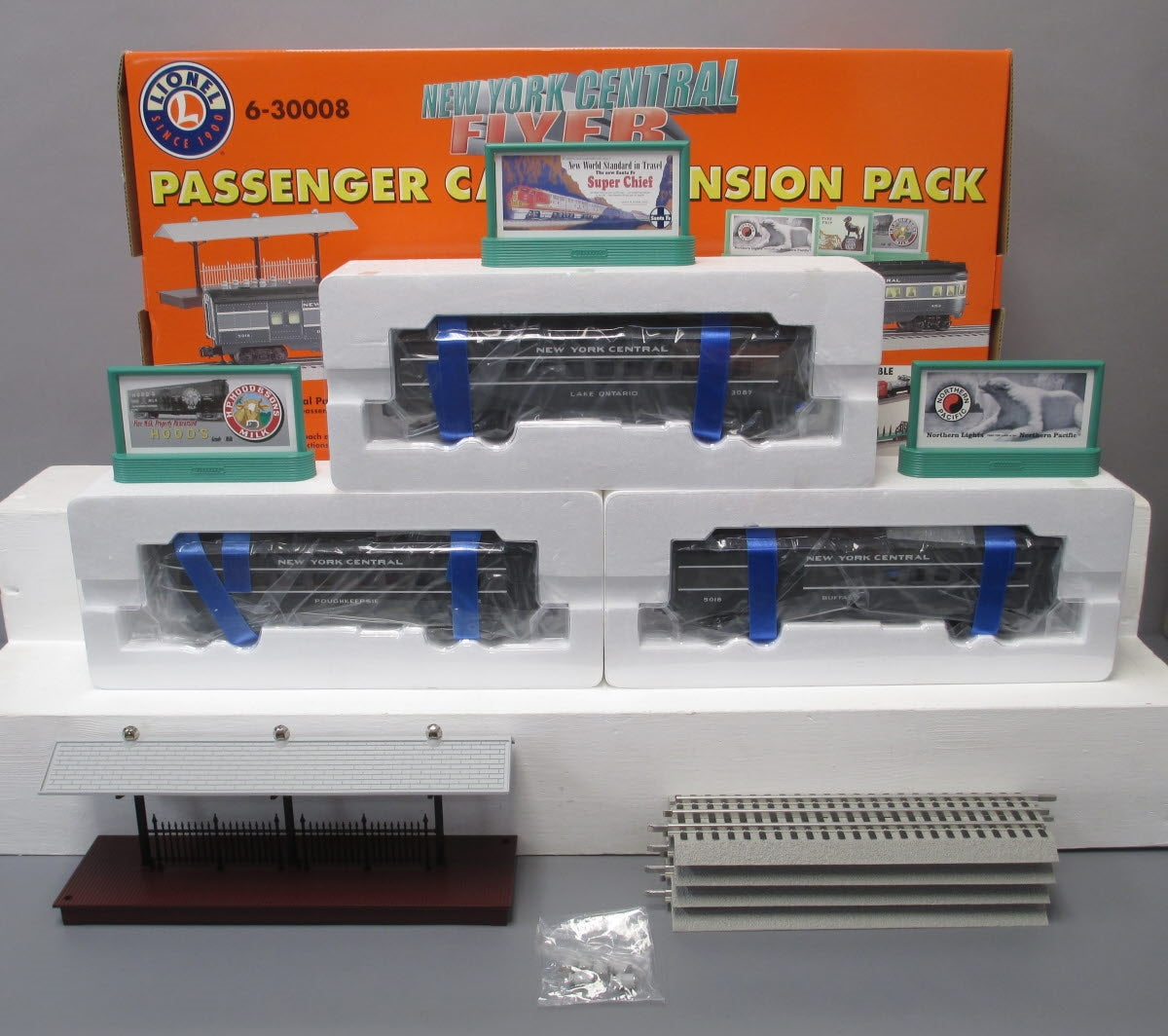 Lionel 6-30008 O Gauge New York Central Flyer Passenger Expansion LN/Box