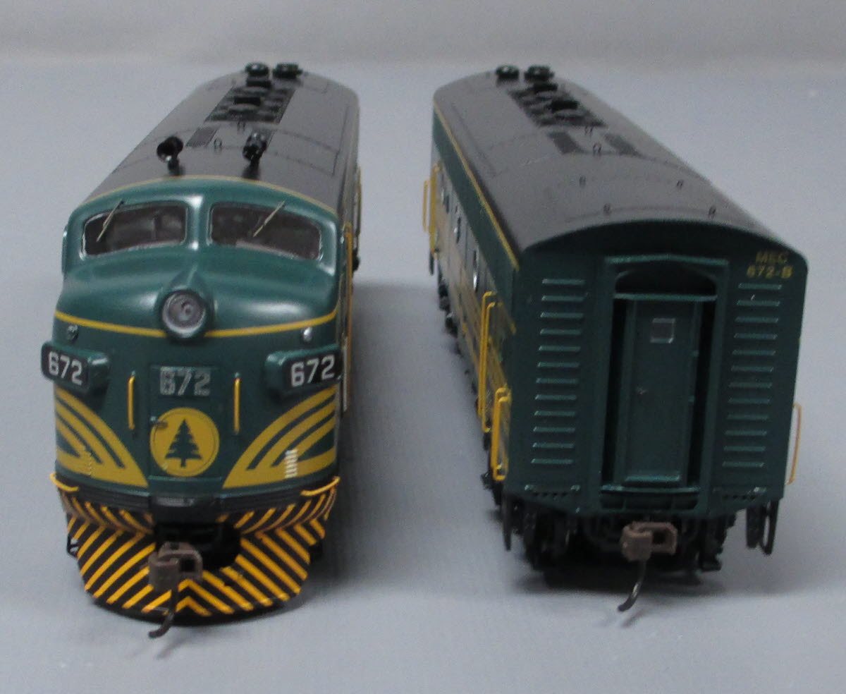 Athearn G2519 HO Maine Central F-3A/F-3B Diesel Locomotive Set LN/Box