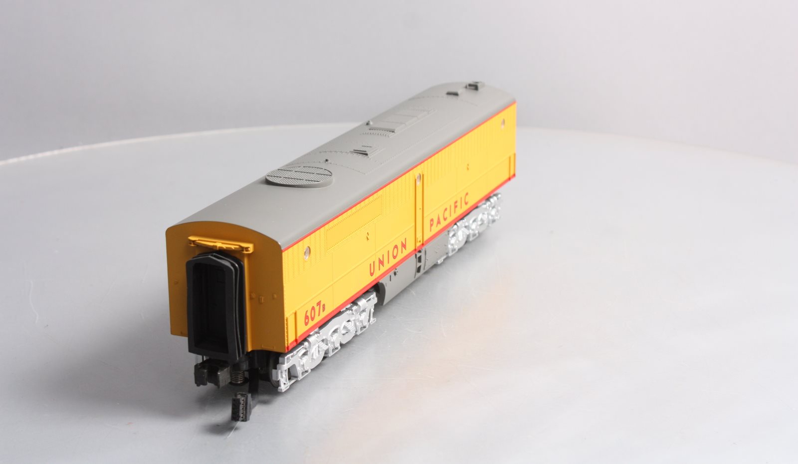 MTH 30-2218-3 Union Pacific Alco PA B Unit Non-Powered Diesel Engine #607B LN/Box