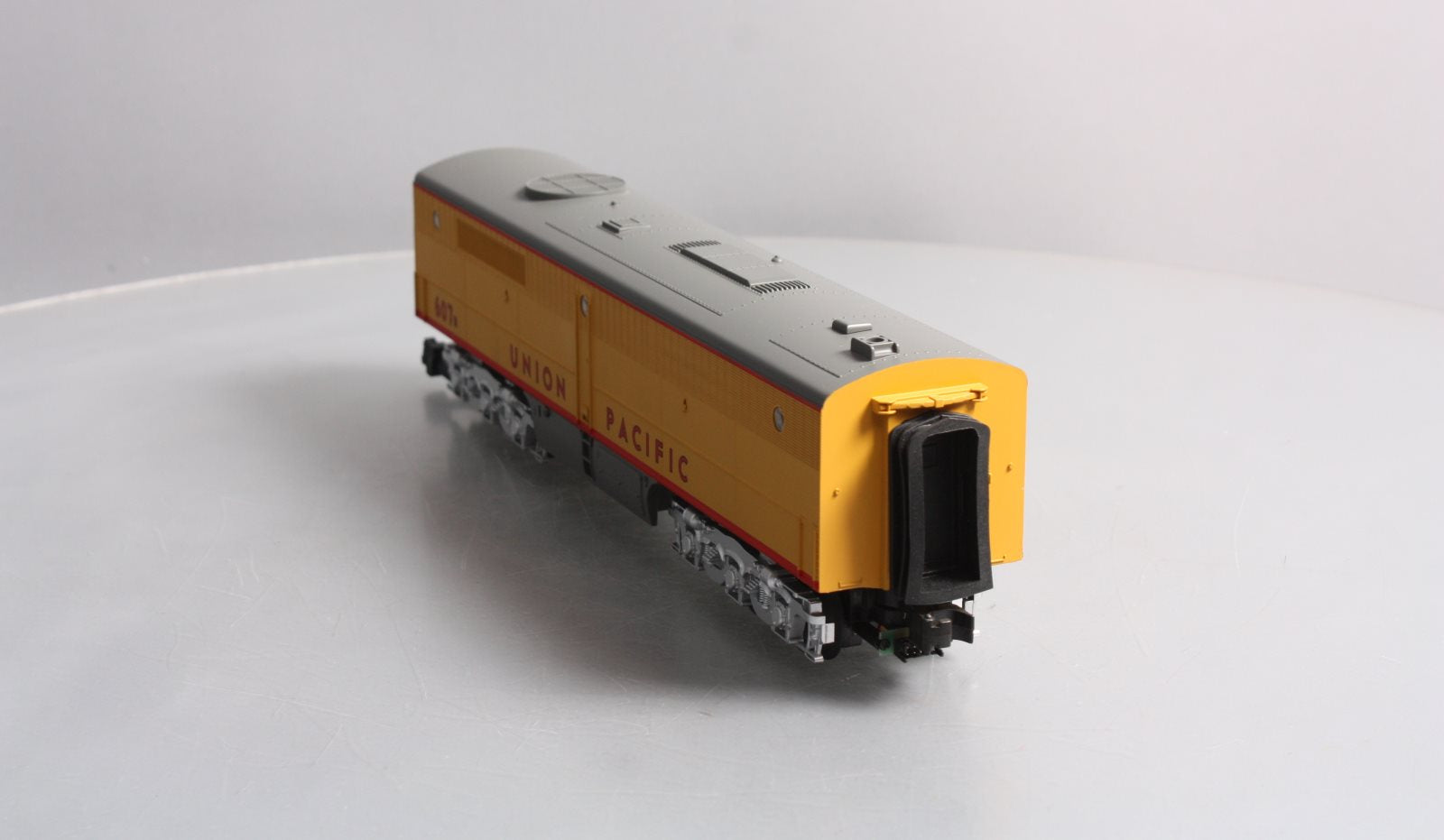 MTH 30-2218-3 Union Pacific Alco PA B Unit Non-Powered Diesel Engine #607B LN/Box