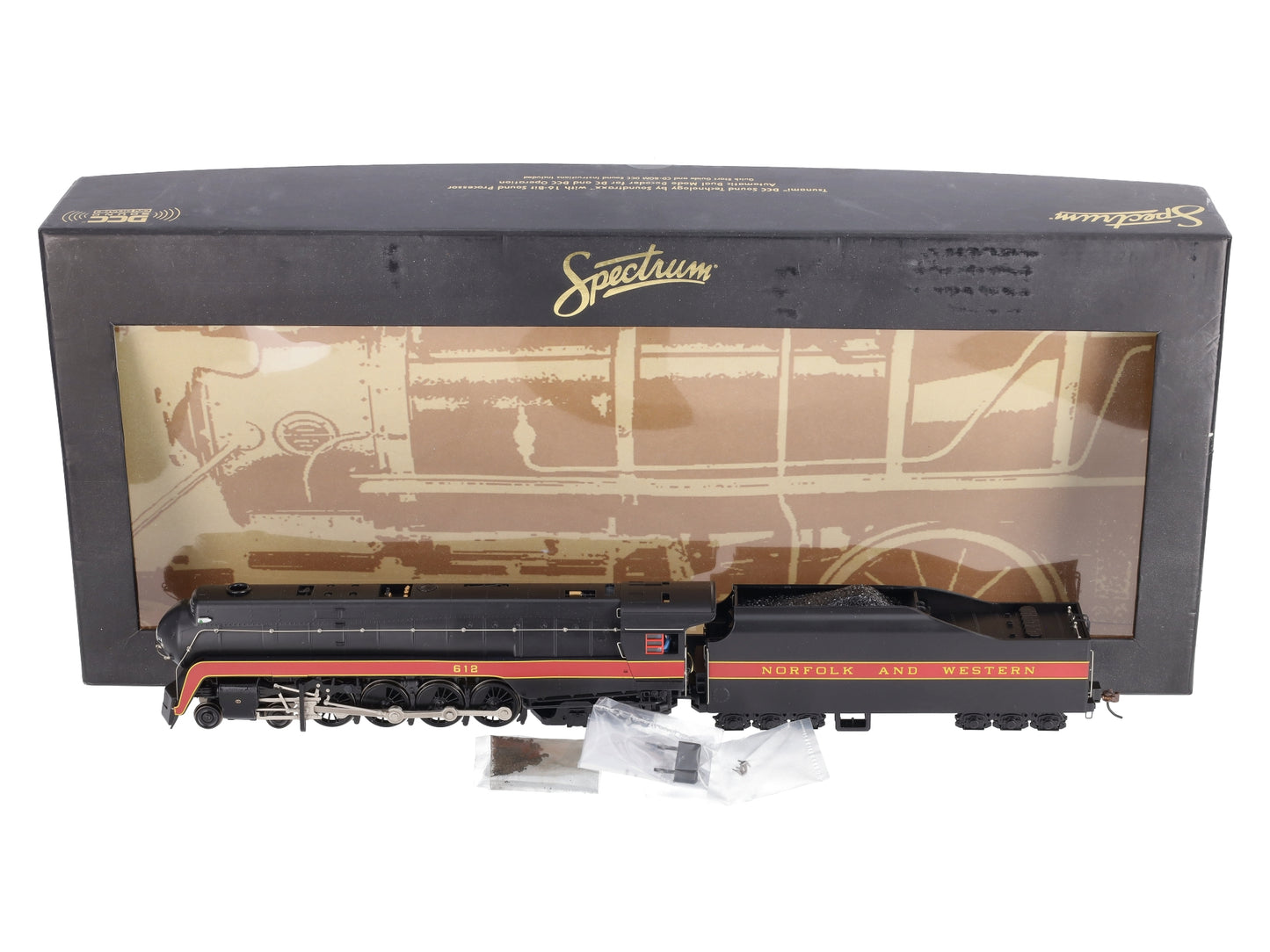 Bachmann 83903 N&W 4-8-4 w/DCC & Sound #612