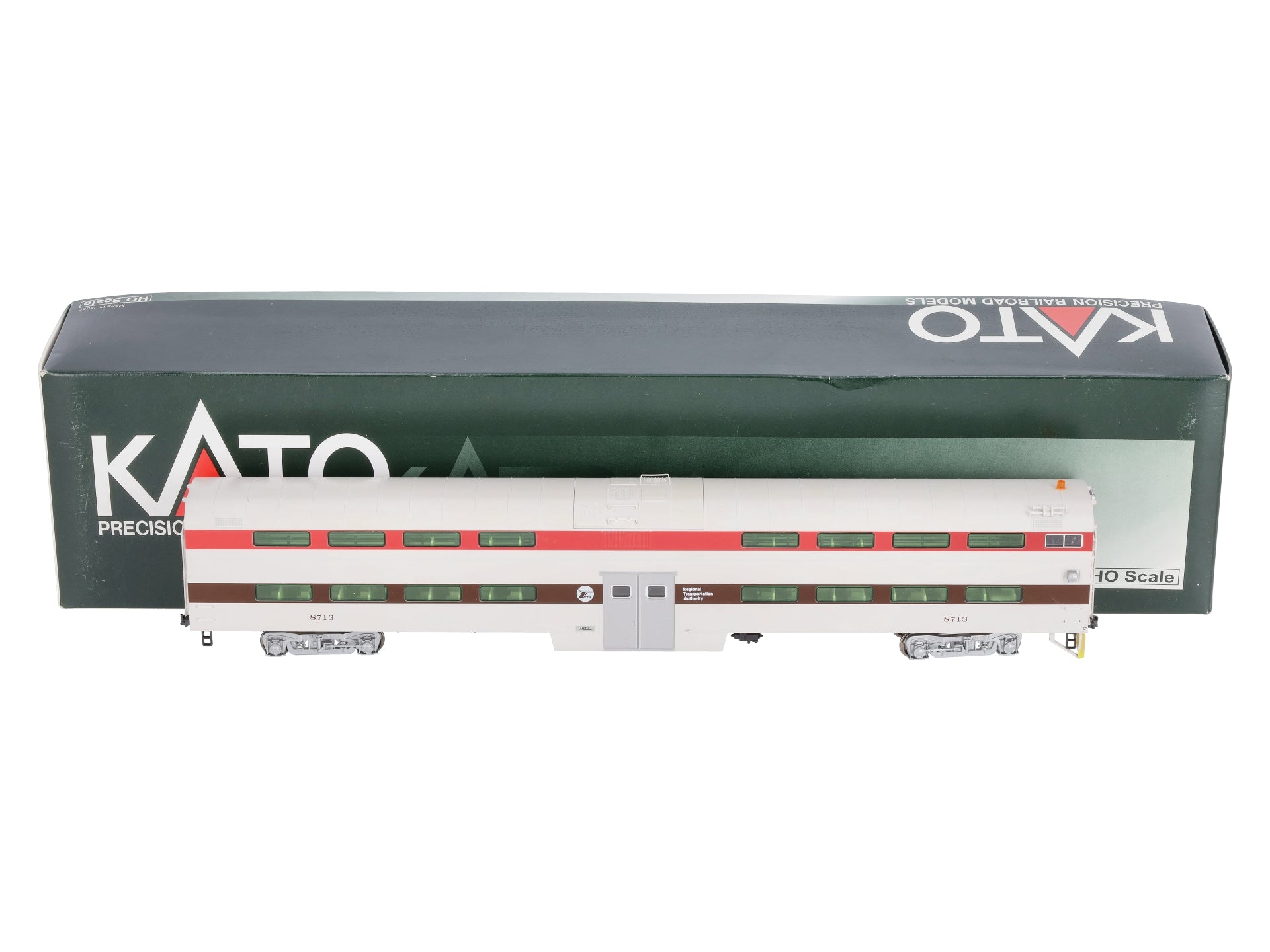 Kato 35-6023 HO Chicago RTA Phase III Cab/Coach (4 Windows) #8713