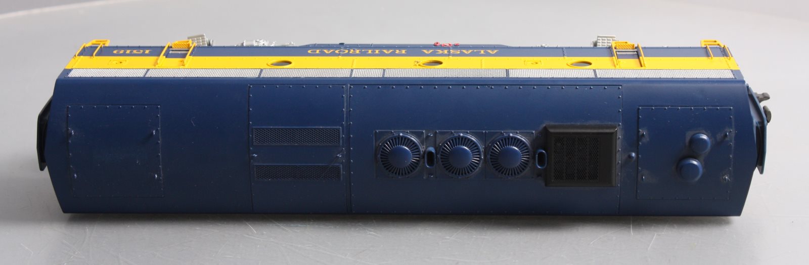 Lionel 6-24522 O Gauge Alaska F3 Powered Diesel B-Unit w/TMCC #1519