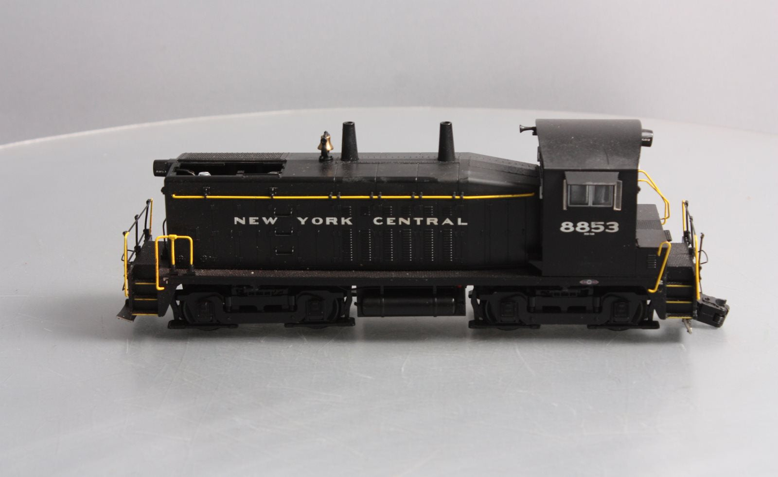 Lionel 6-85024 New York Central Legacy SW7 Diesel Locomotive #8853