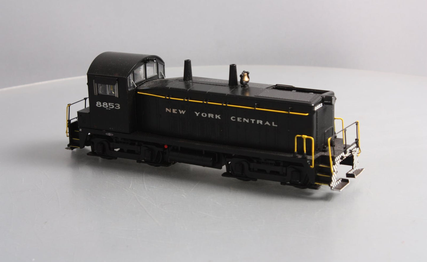 Lionel 6-85024 New York Central Legacy SW7 Diesel Locomotive #8853