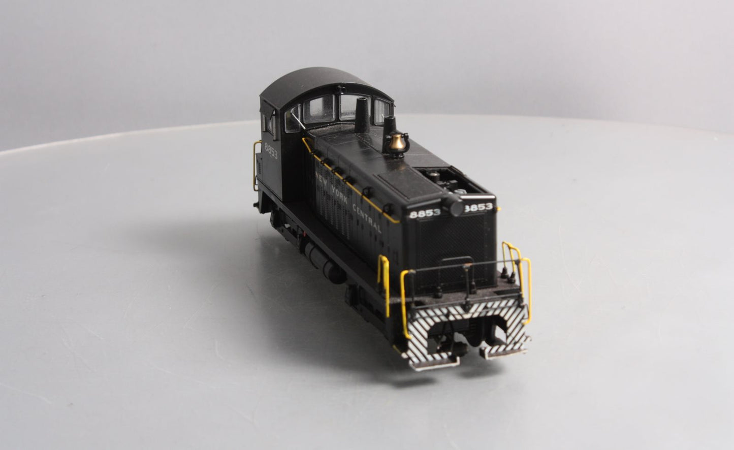 Lionel 6-85024 New York Central Legacy SW7 Diesel Locomotive #8853