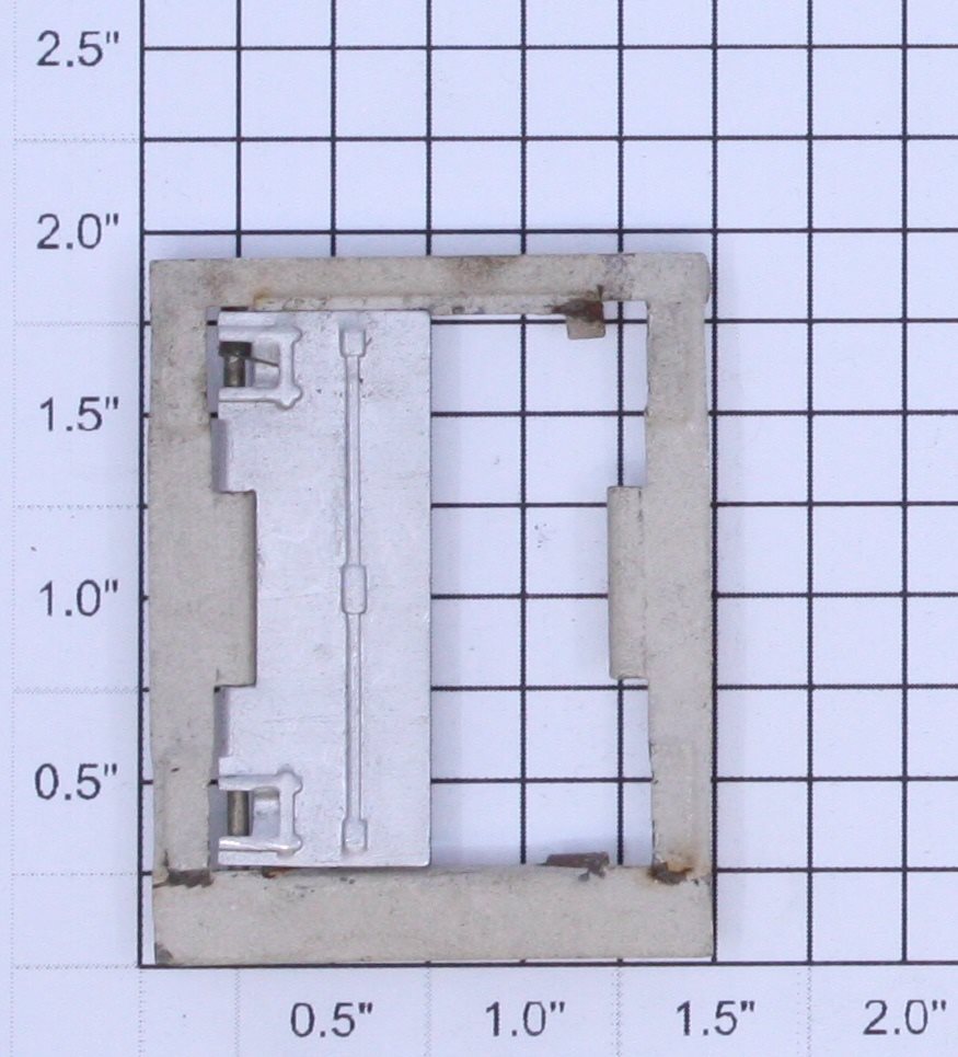 Lionel 3462-3 O Gauge Metal Milk Car Door Frame with One Door and Spring