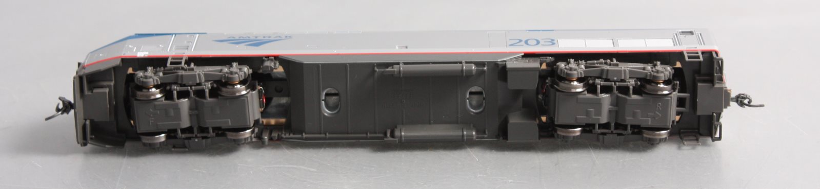 Kato 37-6111 HO Amtrak Phase V GE P42 Genesis Diesel Locomotive #203