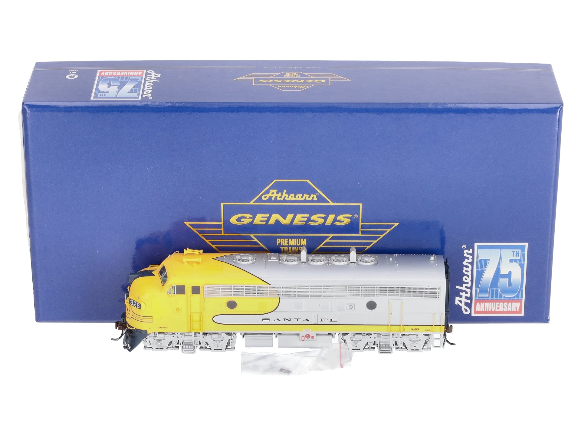 Athearn G19546 HO Scale Santa Fe/Dual Service F7A Diesel Locomotive w/DCC #326L