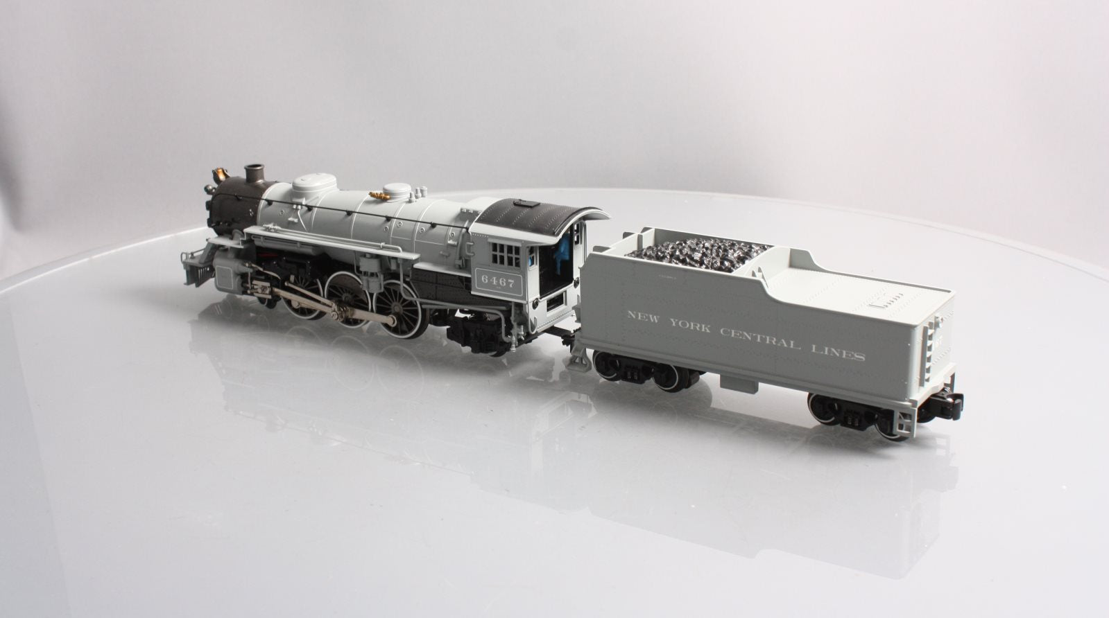 Williams 40801 O Gauge New York Central 4-6-2 Pacific w/Whistle & Bell #6467