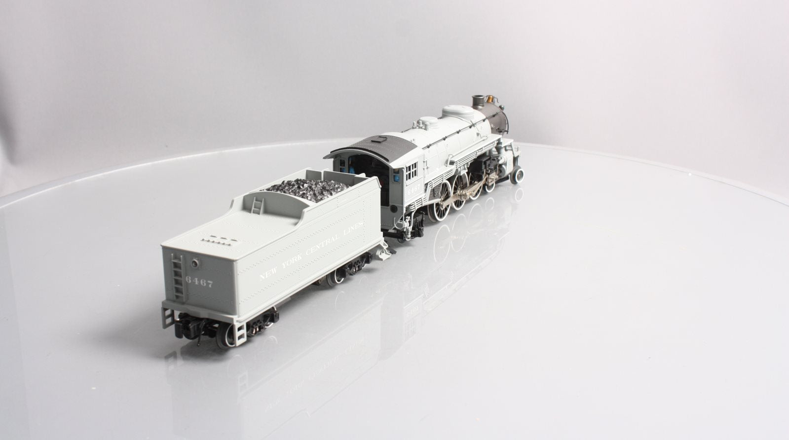 Williams 40801 O Gauge New York Central 4-6-2 Pacific w/Whistle & Bell #6467