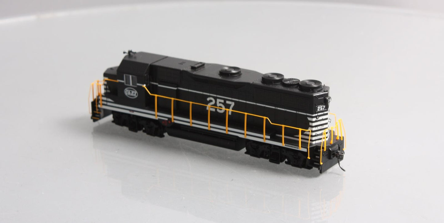 Roundhouse 12241 HO Chicago & Eastern Illinois GP35 Diesel Locomotive #257