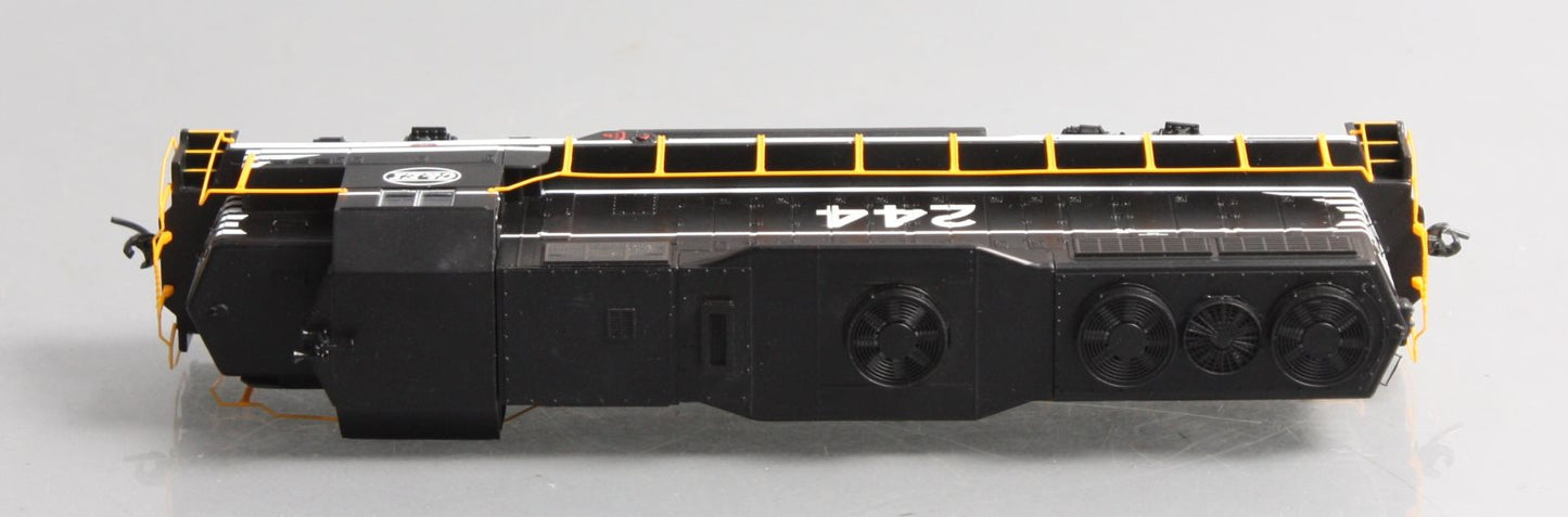 Roundhouse 12239 HO Chicago & Eastern Illinois GP35 Diesel Locomotive #244