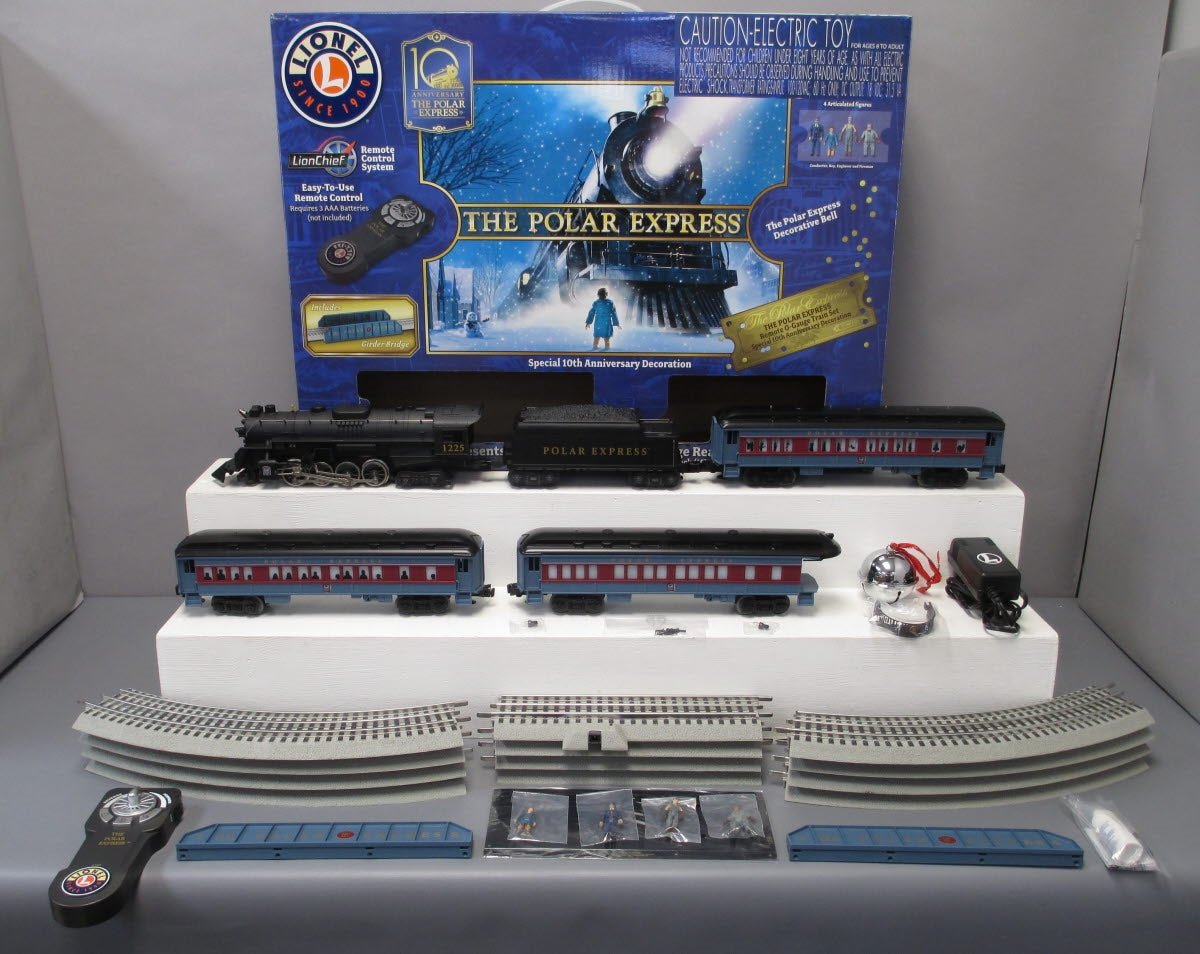 Lionel 6-81101 O Gauge 10th Anniversary Polar Express LionChief Steam Train Set