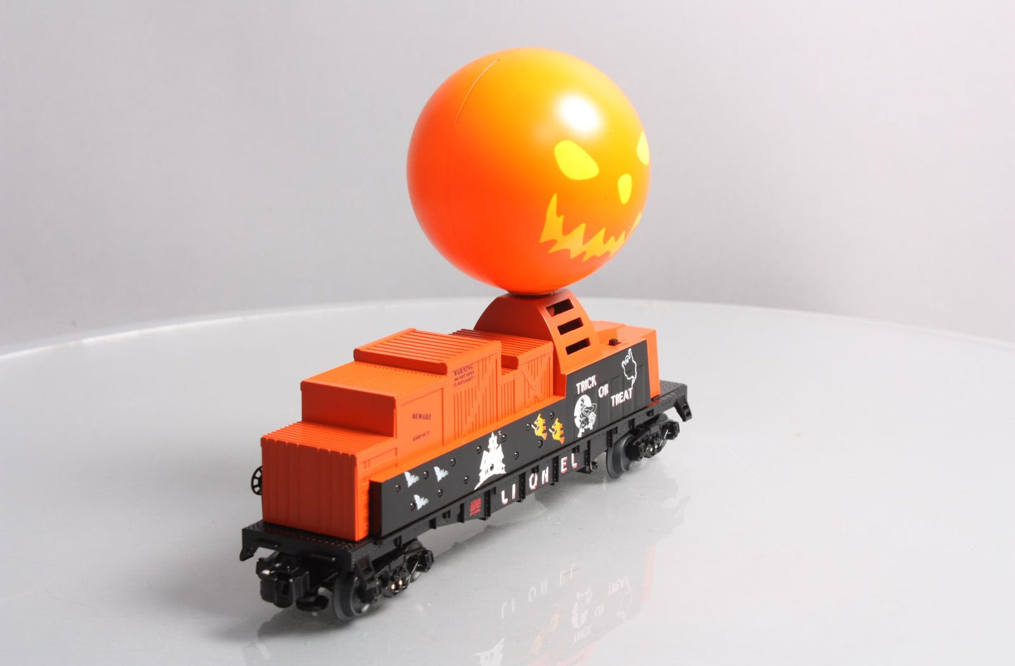 Lionel 6-37036 O Gauge Halloween Operating Globe Car NIB