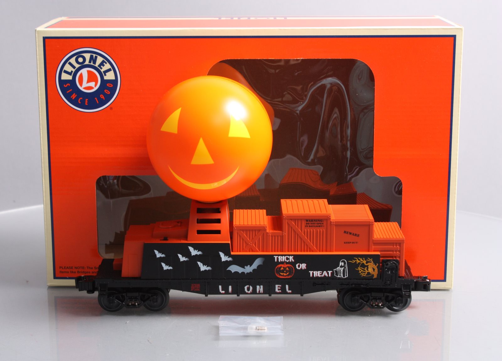 Lionel 6-37036 O Gauge Halloween Operating Globe Car LN/Box