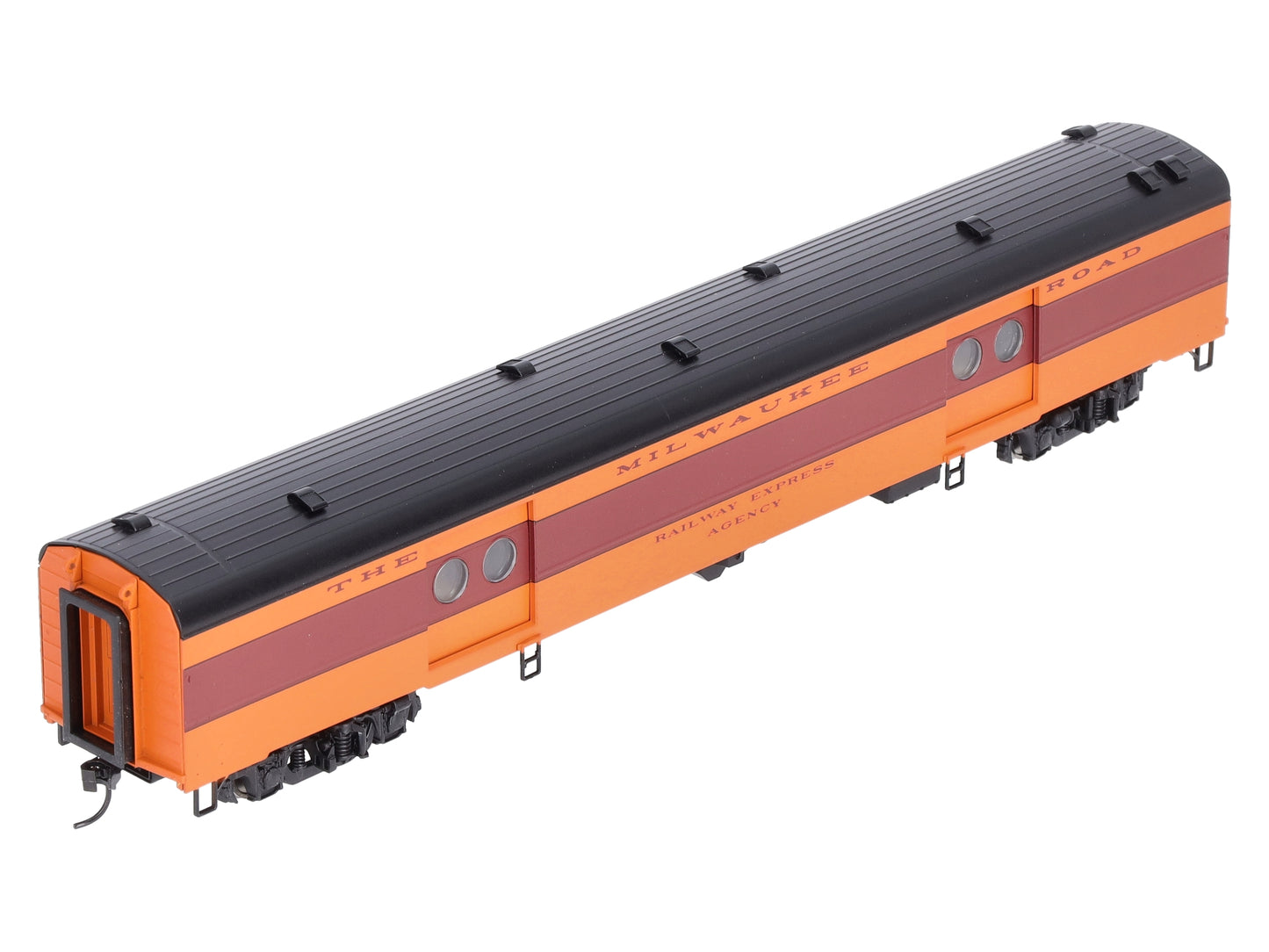 Walthers 932-9202 HO Scale Milwaukee Hiawatha Express Car w/Conductors Window