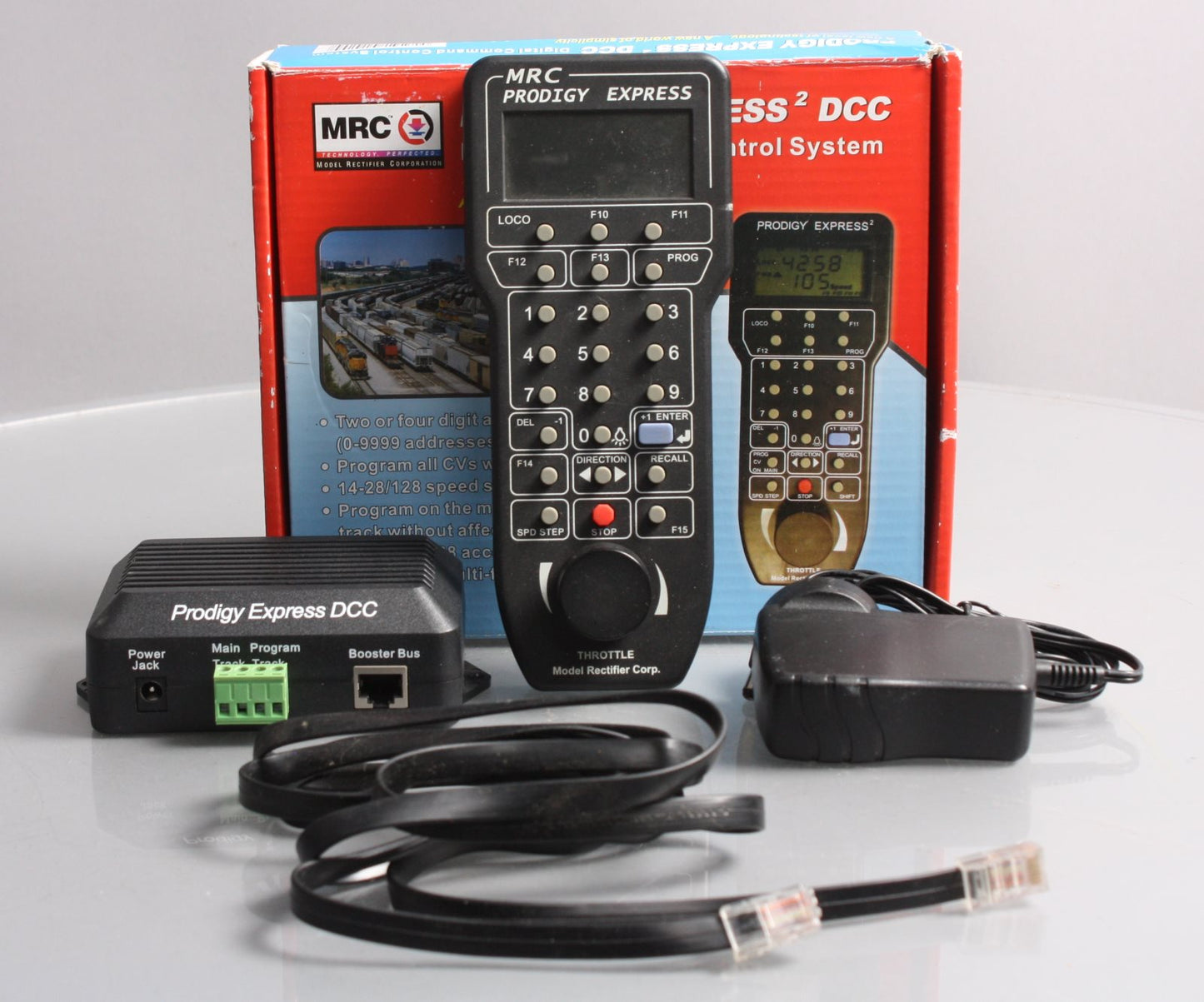MRC 0001420 Prodigy Express 2 Power Pack and DCC Controller