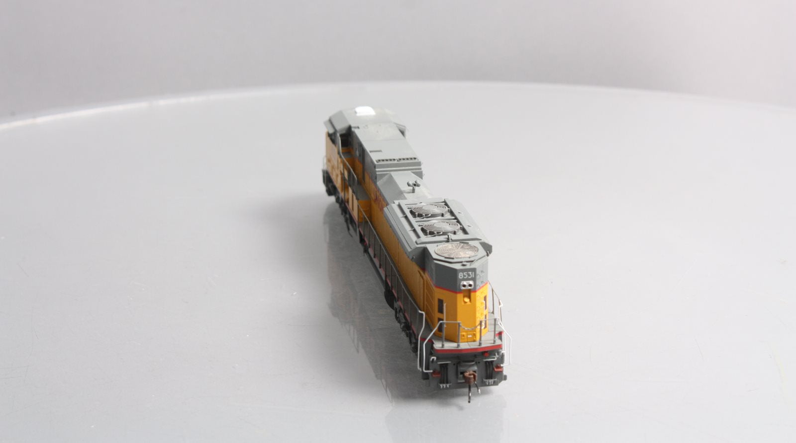 Athearn G27327 HO Union Pacific G2 SD90MAC-H Diesel Loco DCC/Sound #8531