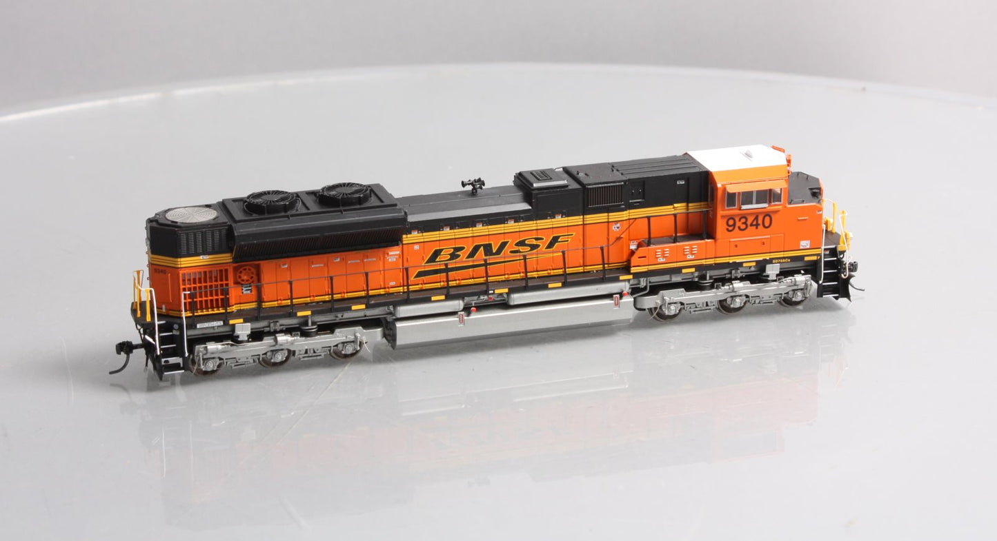 Athearn G68863 HO BNSF SD70ACe Diesel Locomotive with DCC & Sound #9340