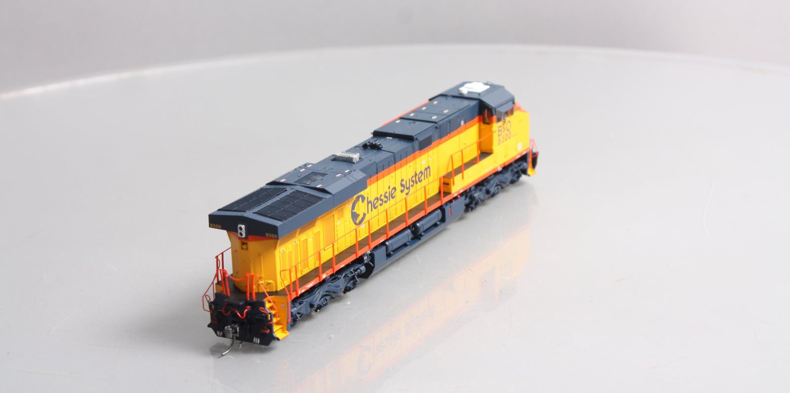 Athearn G83160 HO B&O ES44AC Diesel Locomotive w/DCC & Sound #8300