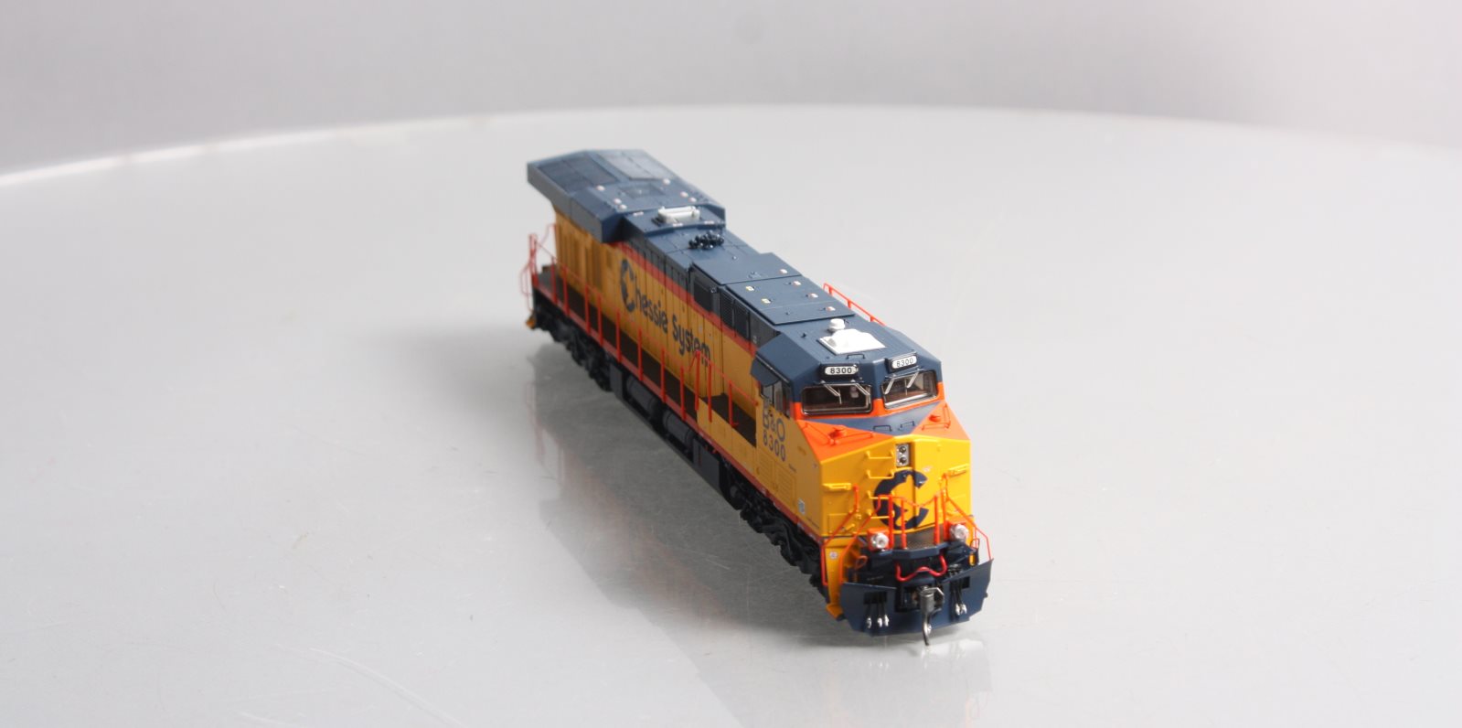 Athearn G83160 HO B&O ES44AC Diesel Locomotive w/DCC & Sound #8300
