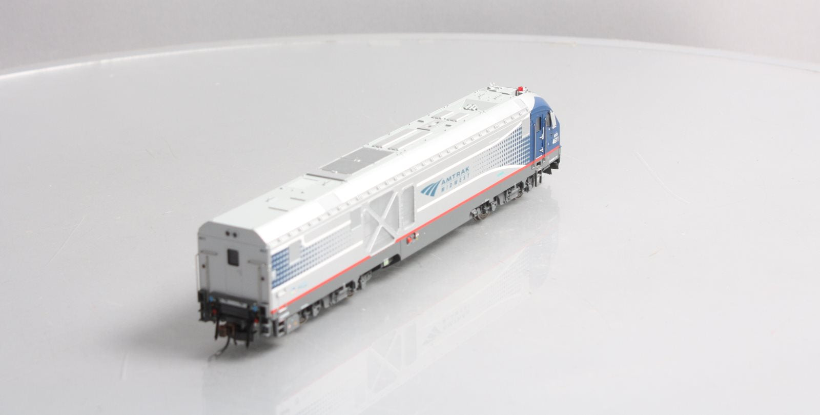 Bachmann 67902 HO Amtrak Midwest Charger SC-44 Diesel Loco with Sound #4611