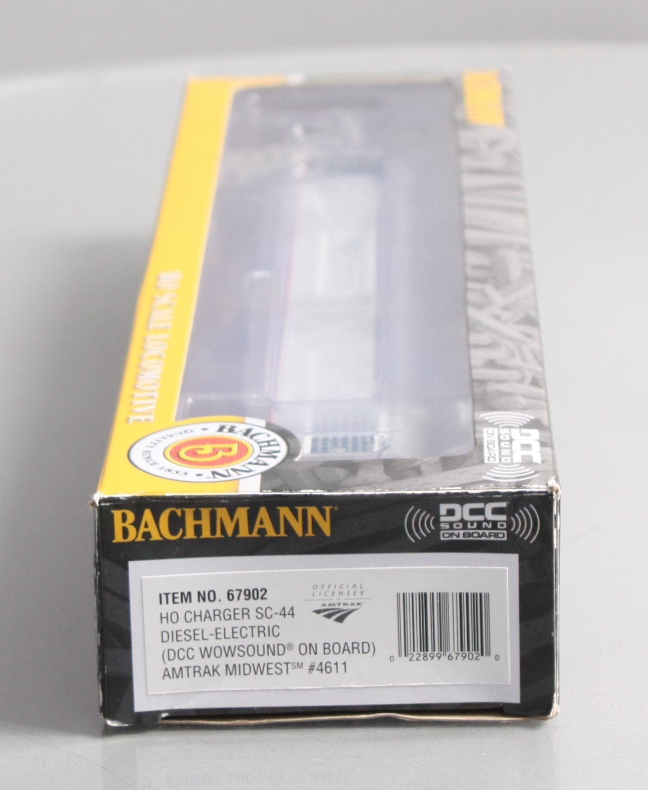 Bachmann 67902 HO Amtrak Midwest Charger SC-44 Diesel Loco with Sound #4611