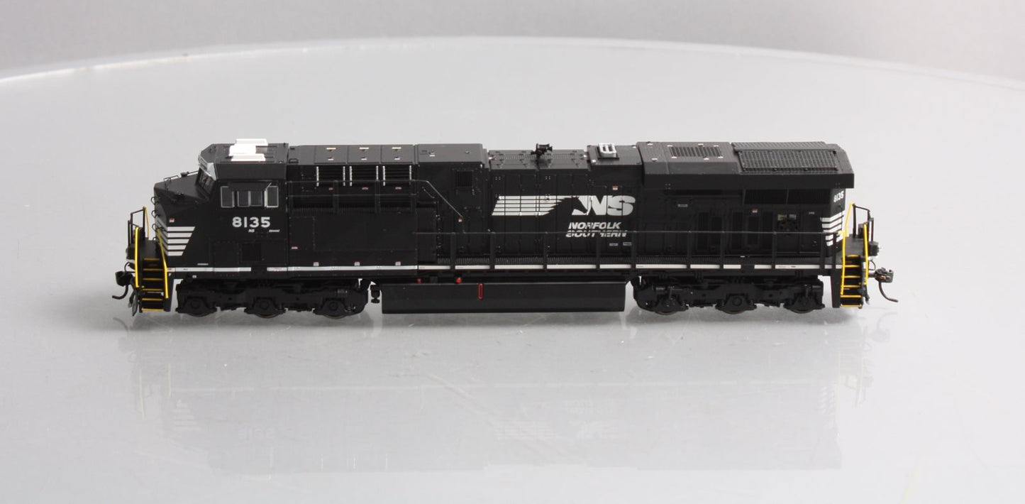 Broadway Limited 5873 HO Norfolk Southern GE ES44AC Diesel Loco Sound/DCC #8135