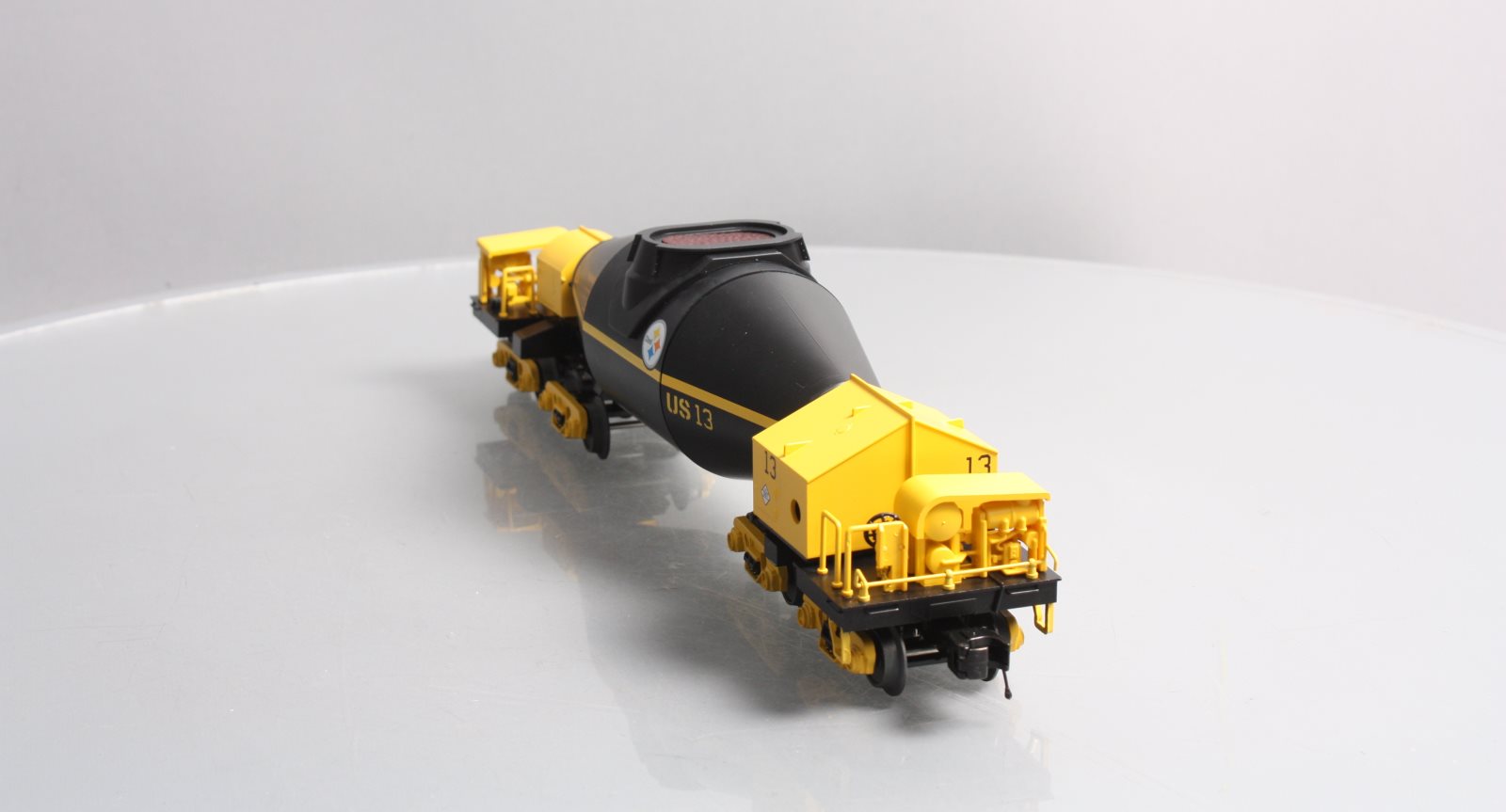 MTH 20-95210 O United States Hot Metal Car with Flickering Molten Load