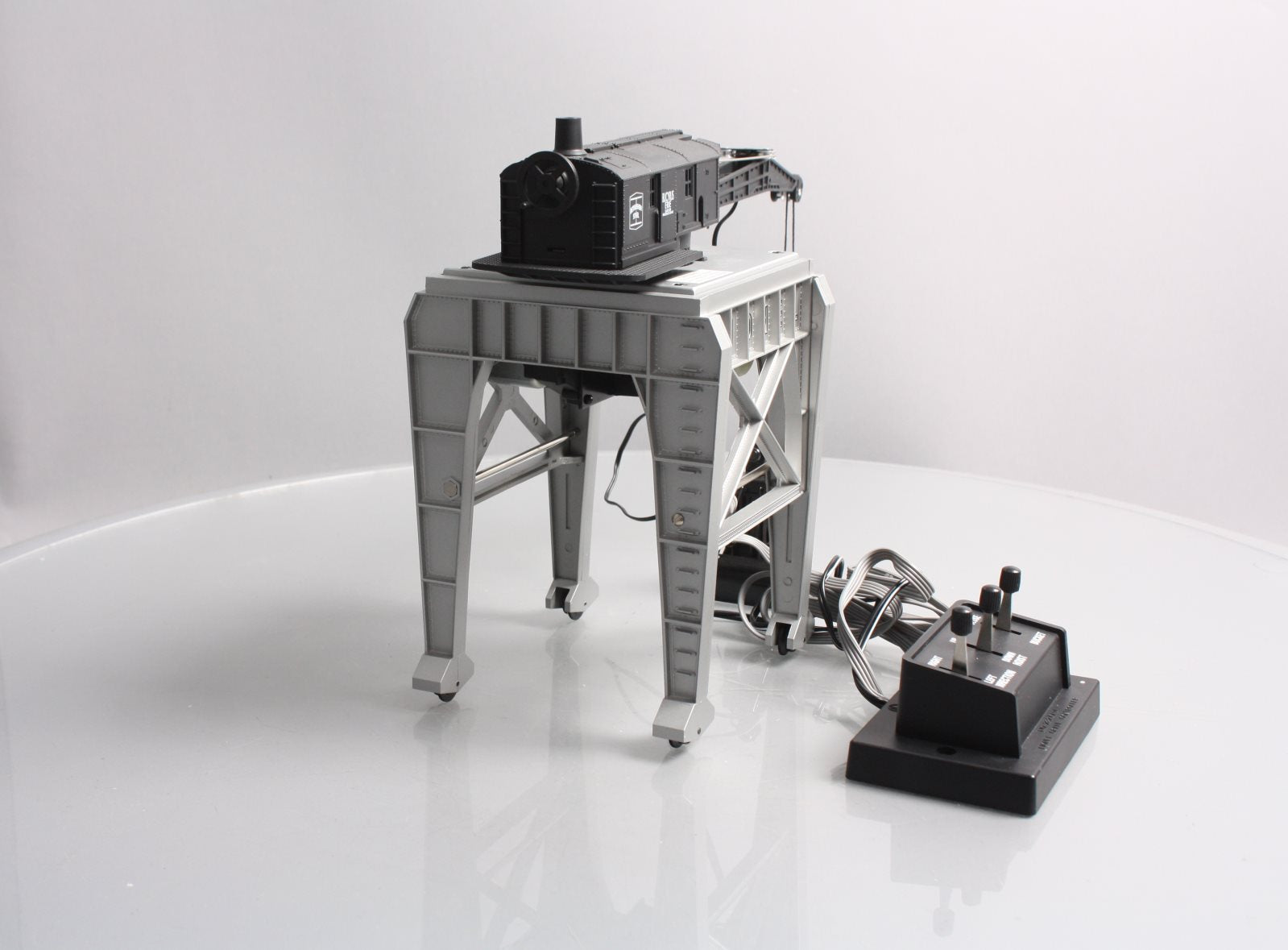 Lionel 6-24134 O Bethlehem Steel Operating Gantry Crane with Clamshell Bucket LN/Box