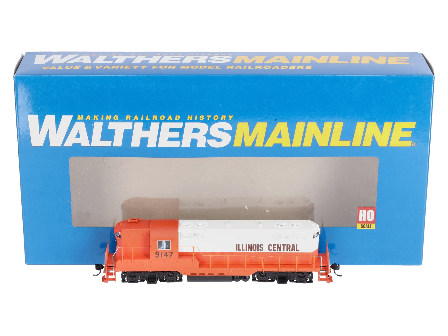 Walthers 910-20456 HO Illinois Central EMD GP9 Phase II Diesel Locomotive #9147