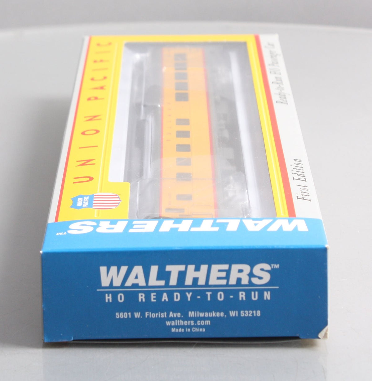 Walthers 932-9520 HO Scale Union Pacific PS 5 Dbl Bedroom-Buffet-Lounge Car LN/Box