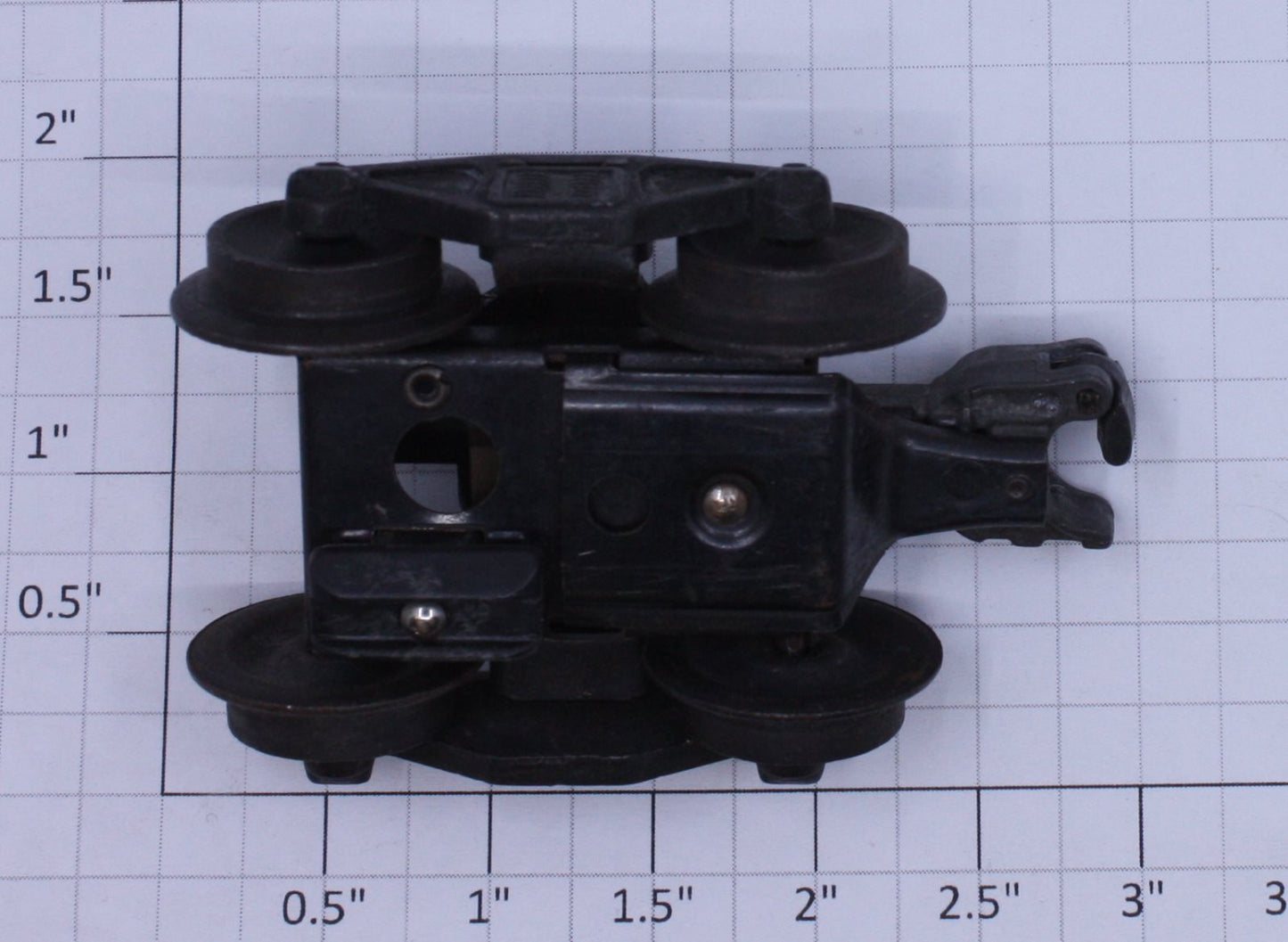 Lionel PT-3 Staple End Operating Coupler Truck w/Sliding Shoe, Stud w/o Tab
