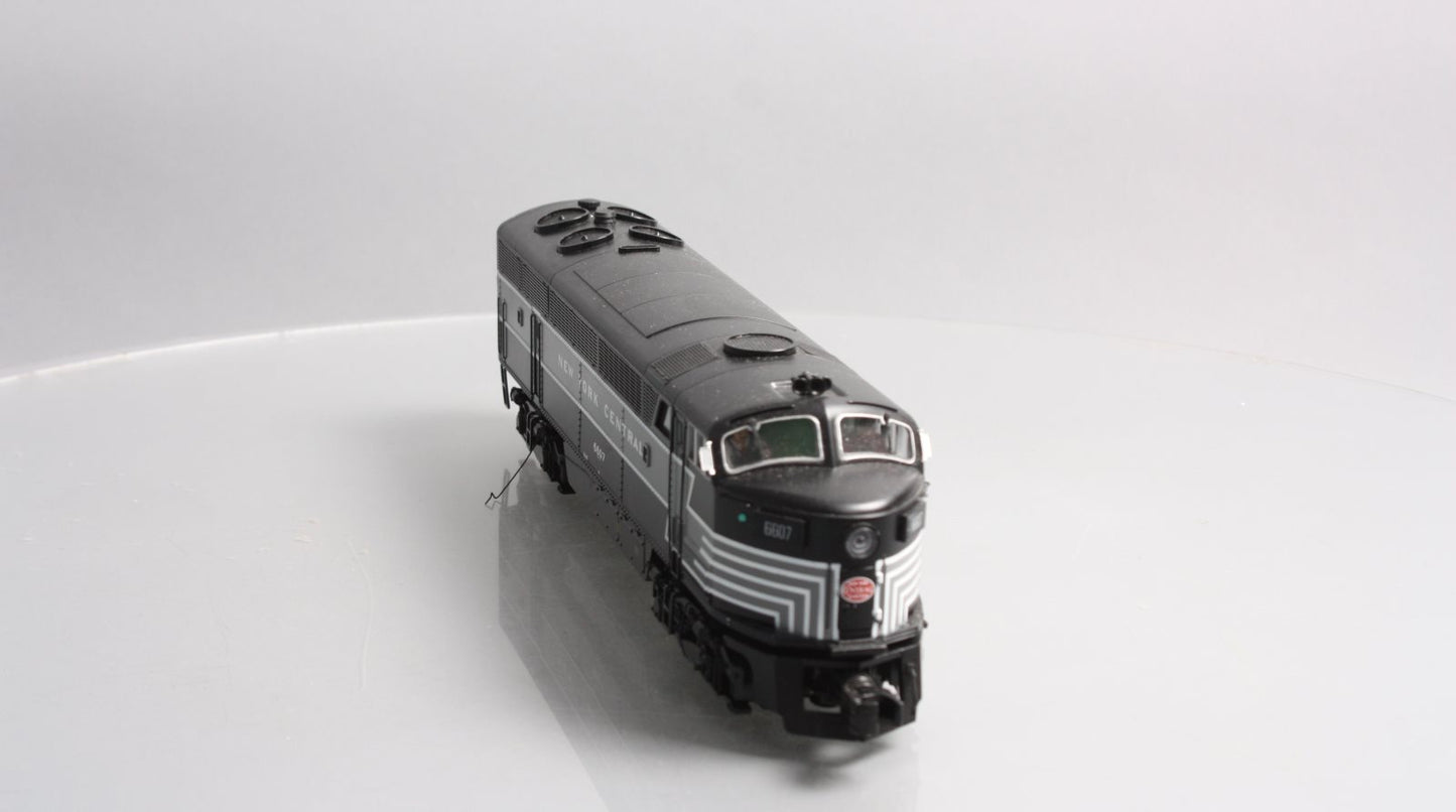 MTH 20-20472-1 New York Central C-Liner A Unit Diesel Engine w/ P-S 3 #6607