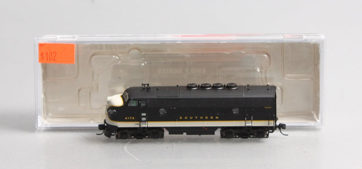InterMountain 69130-02 N Scale Southern F3A Diesel Locomotive #4172 LN/Box