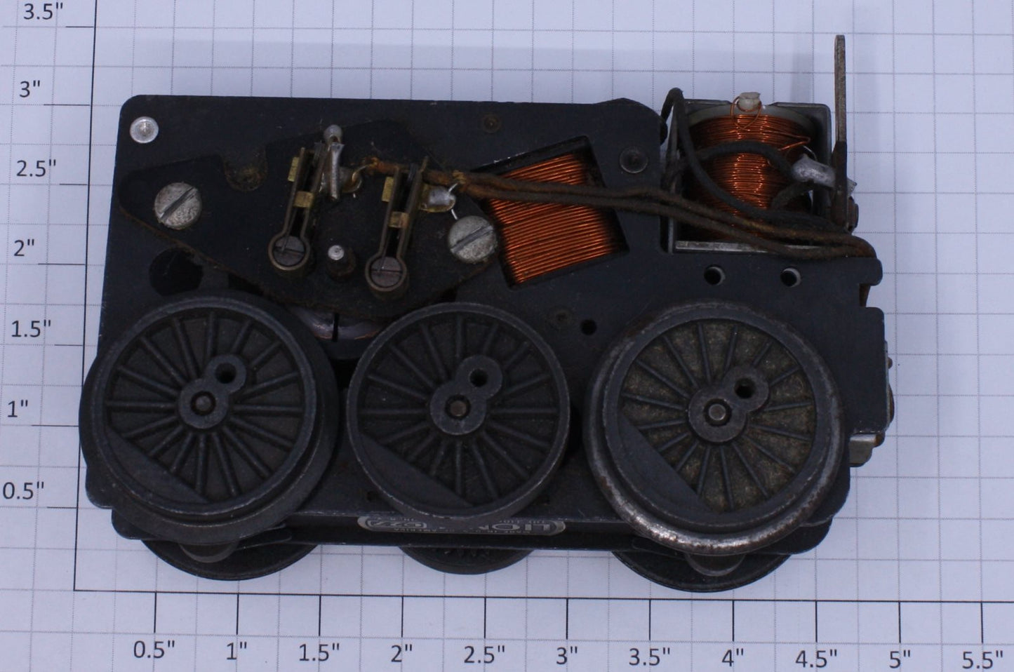 Lionel 2026-100 Later 6-Wheel Version Motor Chassis with E-Unit