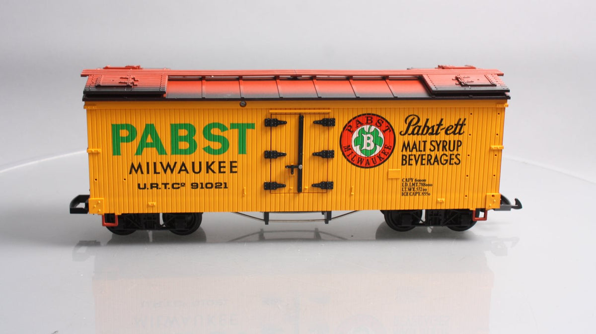 LGB 4074 G Scale Pabst Milwaukee Reefer #91021 LN/Box