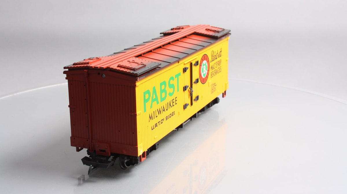 LGB 4074 G Scale Pabst Milwaukee Reefer #91021 LN/Box
