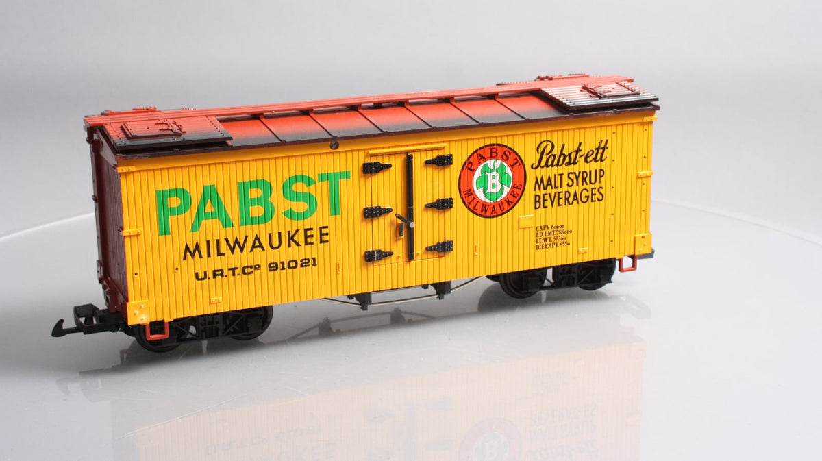 LGB 4074 G Scale Pabst Milwaukee Reefer #91021 LN/Box