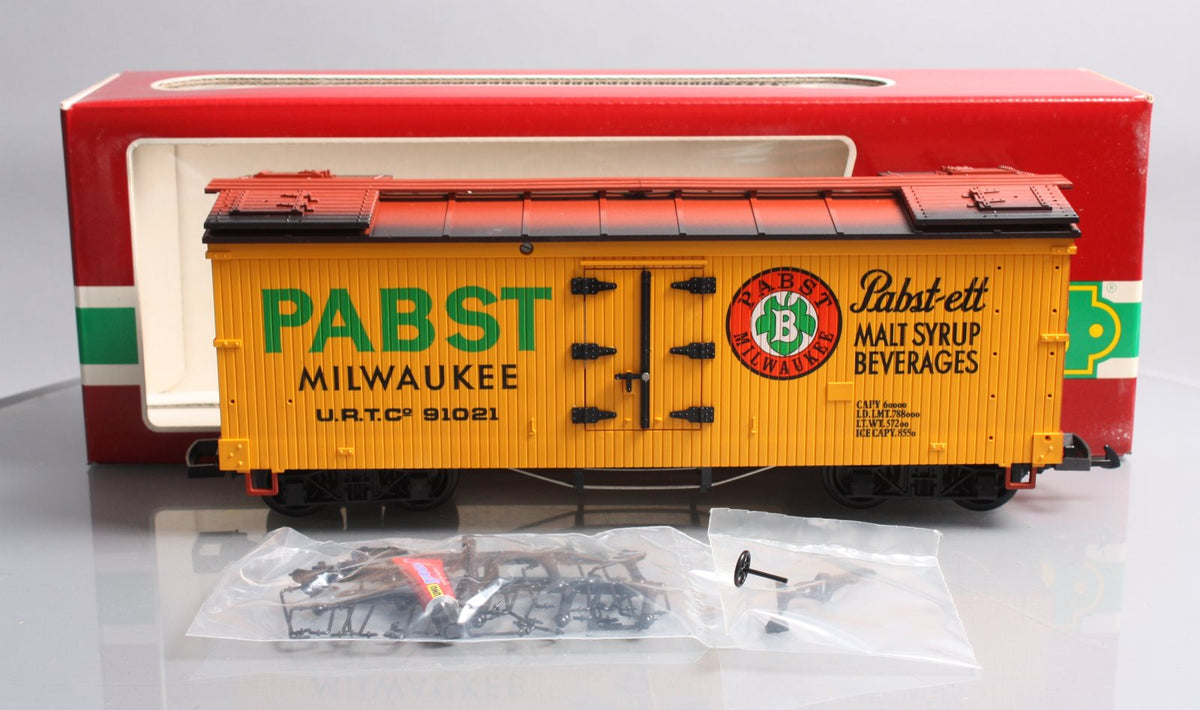 LGB 4074 G Scale Pabst Milwaukee Reefer #91021 LN/Box