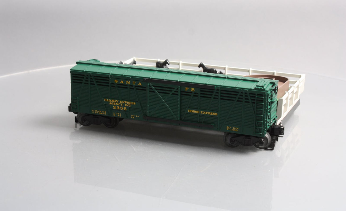 Lionel 6-19895 O Gauge PWC 3356 Santa Fe Operating Horse Car & Corral LN/Box