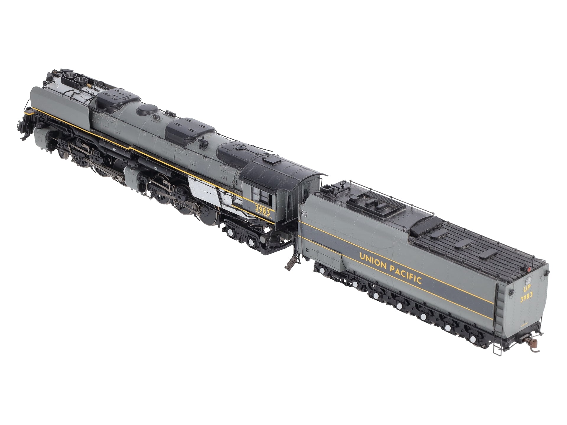 Athearn G9133 HO Union Pacific GreyHOund 4-6-6-4 with DCC & Sound #3983