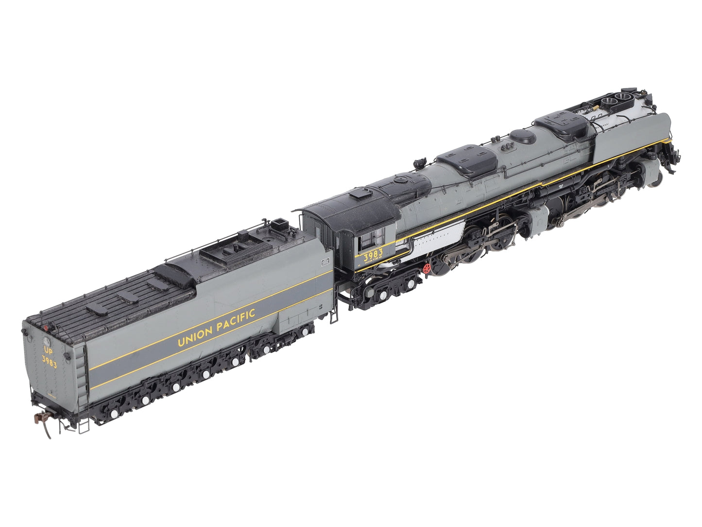 Athearn G9133 HO Union Pacific GreyHOund 4-6-6-4 with DCC & Sound #3983