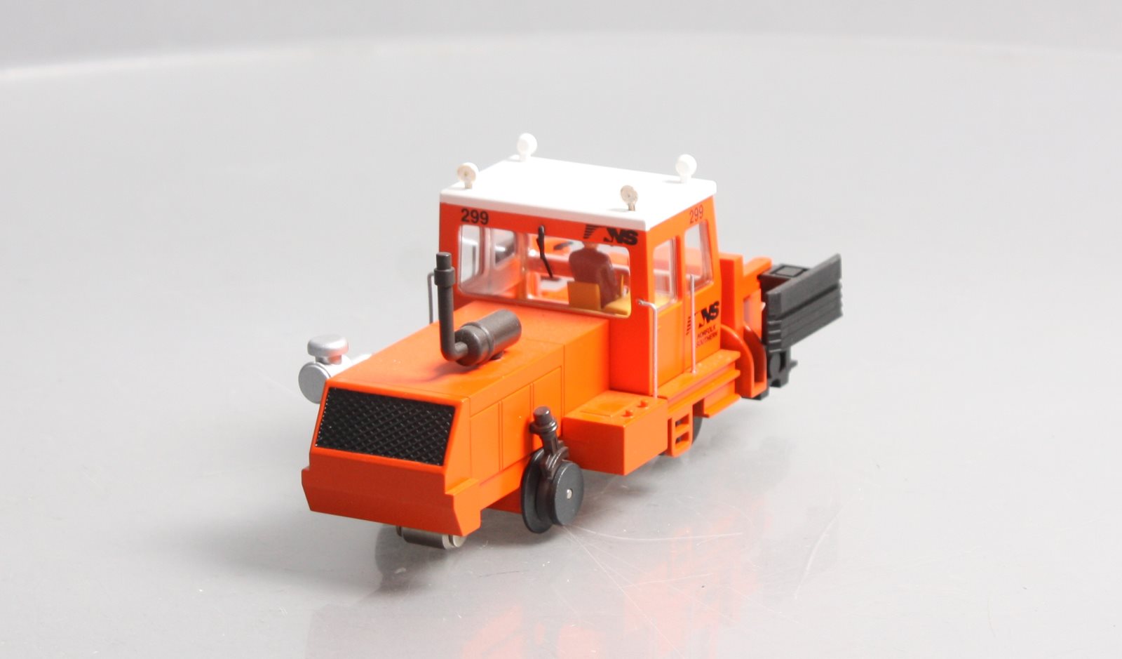Lionel 2135120 O Norfolk Southern TMCC Ballast Tamper