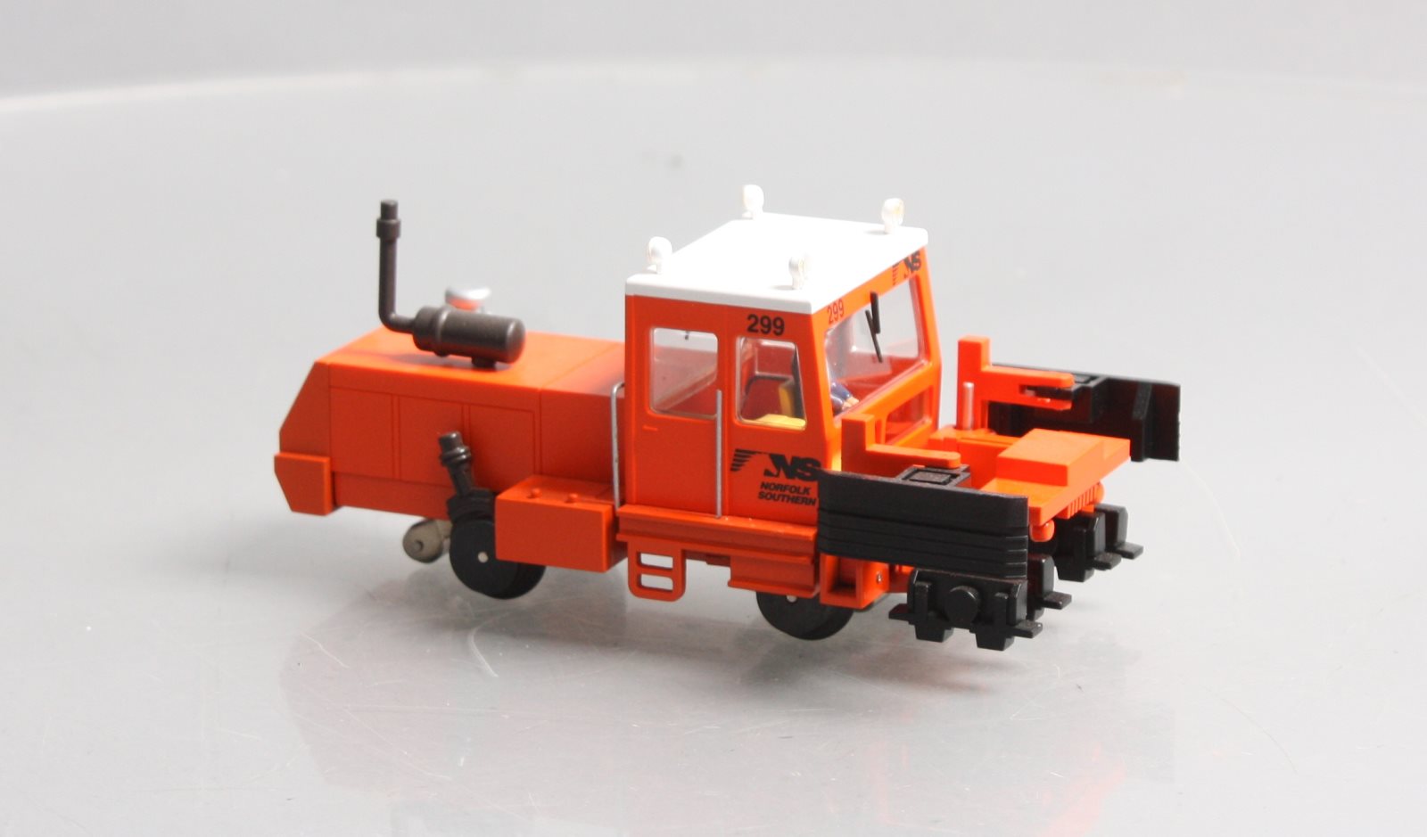 Lionel 2135120 O Norfolk Southern TMCC Ballast Tamper